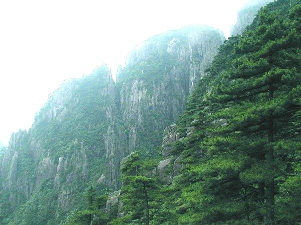 Steep Cliffs of Huangshan