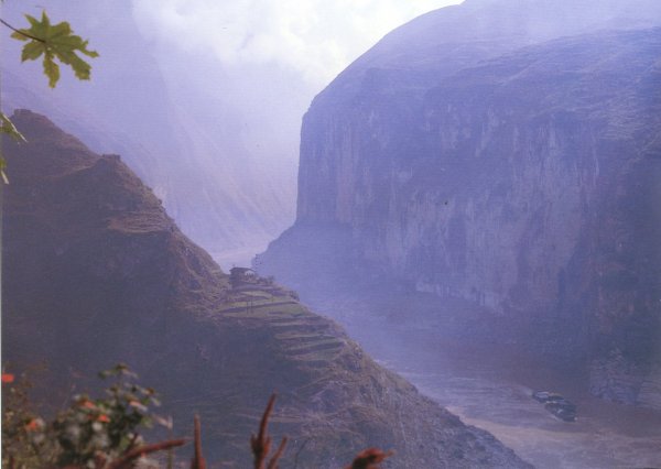 Yangzi River between Fengzie and Yinchang