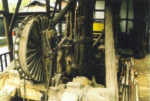 Antique drilling Apparatus