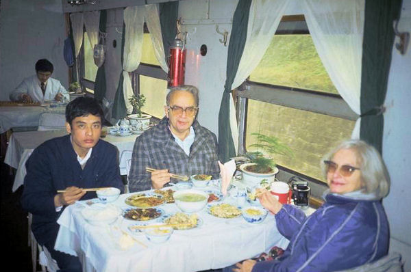 We Have Dinner on Train to Zigong