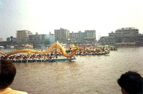 They line up for the Start