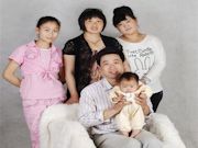 Sias University Student Sky Ding's Family Photo 4