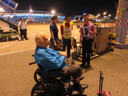  Long Wait on Tarmac at Guangzhou - Page 10