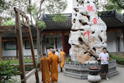 Hanshan Temple in Suzhou 3