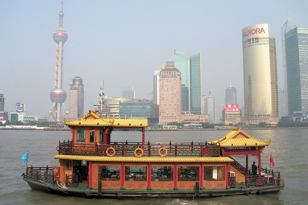 Shanghai River Traffic