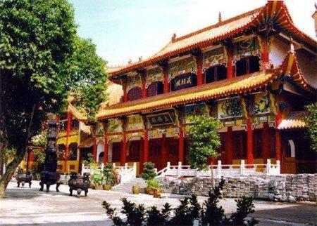 Baotong Temple