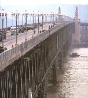 Bridge over the Yangzi River