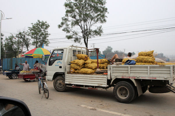 Transportation Scenes in Modern China