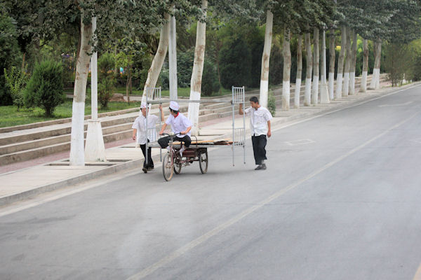 Transportation Scenes in Modern China