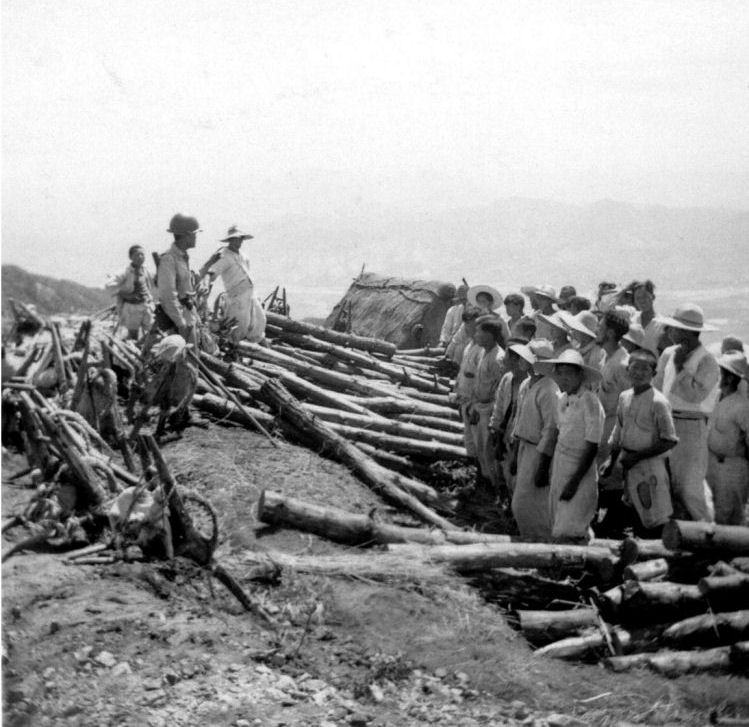 581st Signal RR Co. at Piggy San