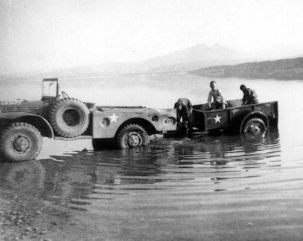 Local Han River Truck Wash