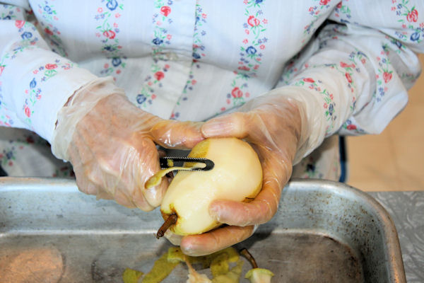 Step 2 - Peel Pears