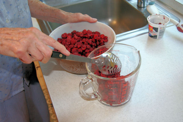 Step 7 - Measure out the Berries