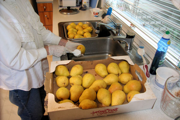 Step 7 - Wash the Pears