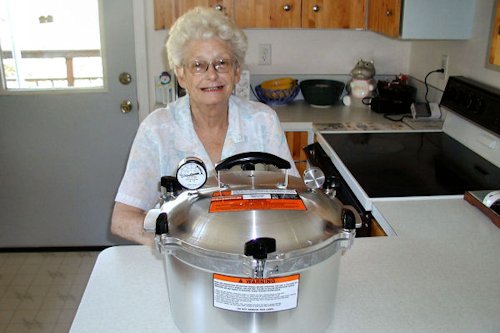 15.5 Quart Pressure Cooker