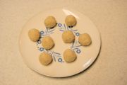 Fried Tong Yuen Step 4