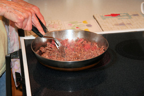 Step 1 - Fry Hamburger