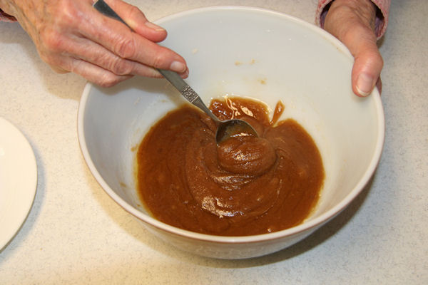 Step 6 - Stir Sugar-Butter