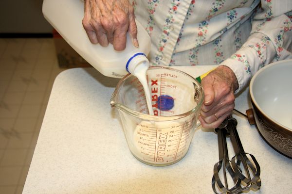 Step 3 - Measure Milk