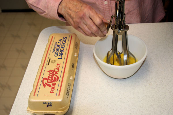 Step 4 - Beat the Eggs 