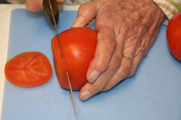 Step 5 - Slice Tomato