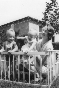 Donald, Crawford and Aunt Pauline 