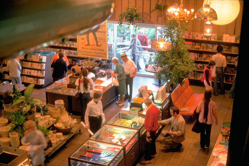 Fly to Nut Tree Restaurant, Vacaville, California