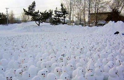 Field of Snowman Ghosts - Scene 1