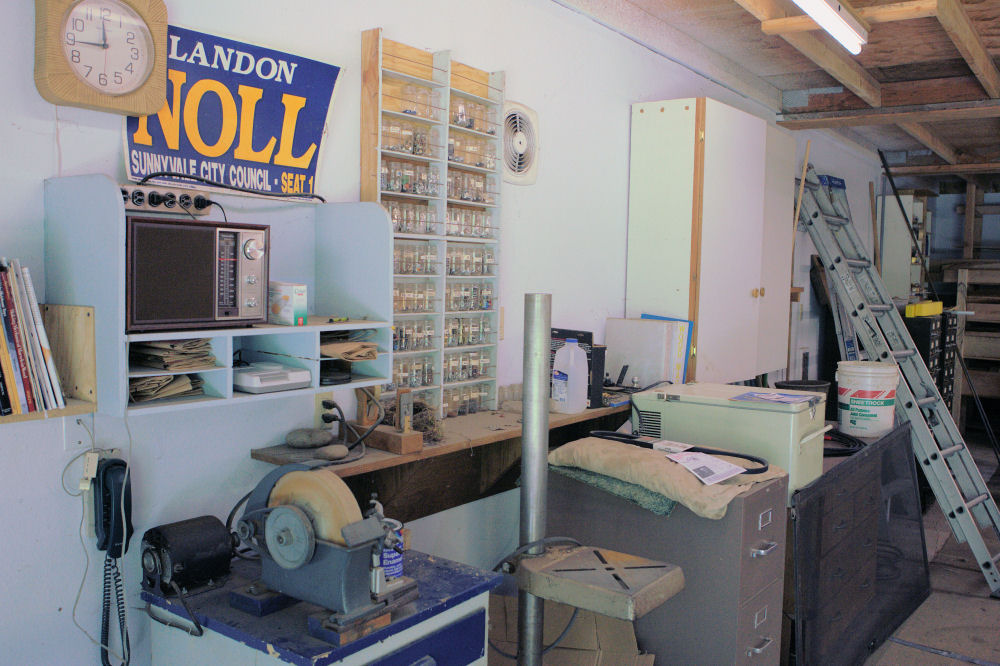 Noll's Pleasant Hill Shop