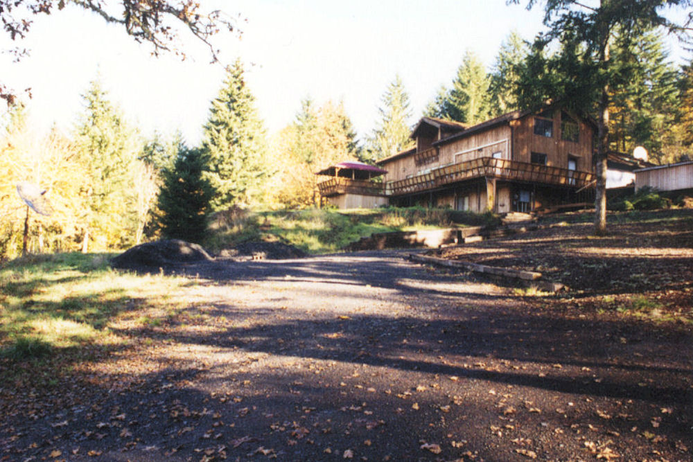 Noll's Pierland Lane Home