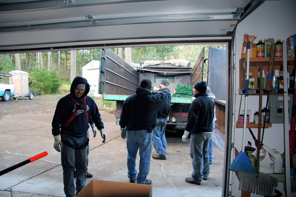 Noll Home Gets a New Roof