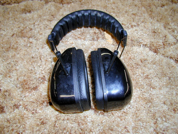 Noise Headphones - Uvex Pro