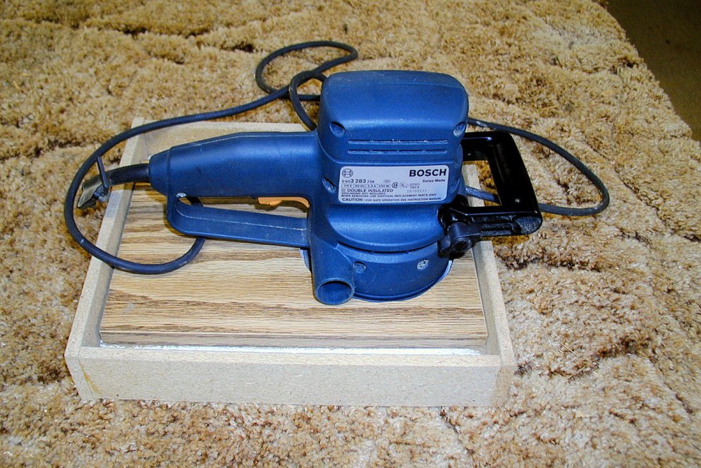 Orbital Sander - Bosch Model 3283 DVS 