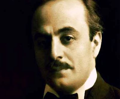 Kahlil Gibran /