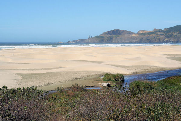 View North Agate Beach Wayside