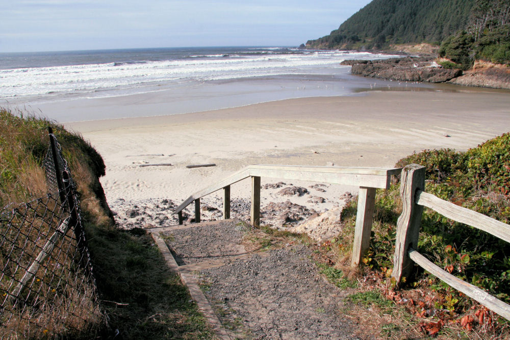 Path to Beach