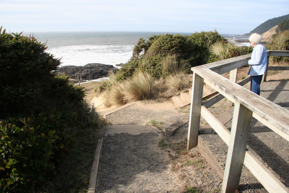 Path to Beach